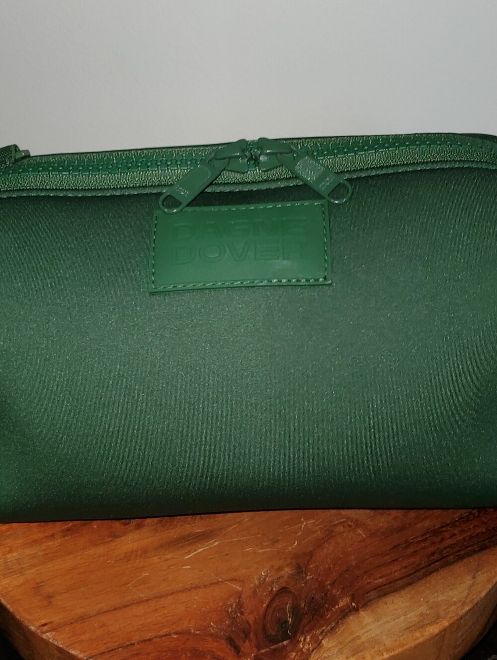 Dagne Dover Hunter Toiletry Bag in Pine, Large - Picture 4 of 9
